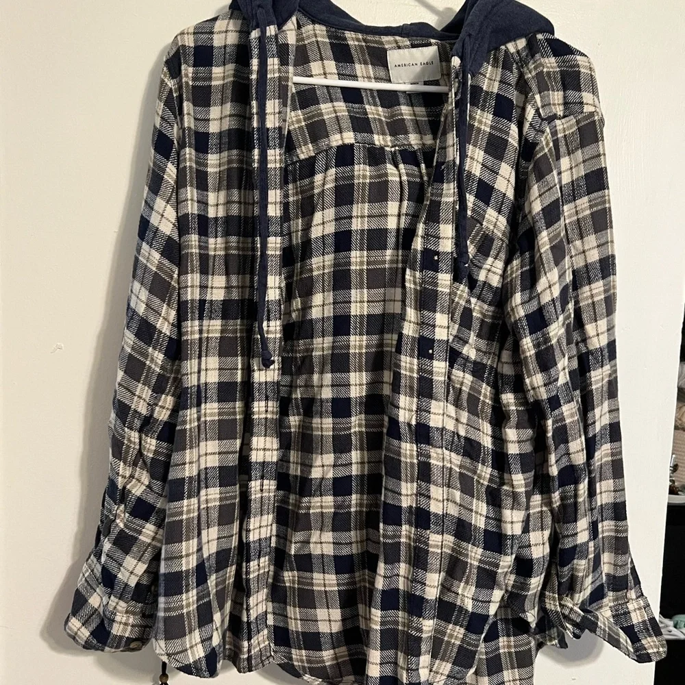 Hooded Flannel - Picture 1 of 3